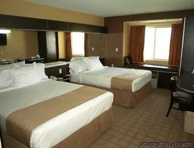 Hotel Microtel And 3*