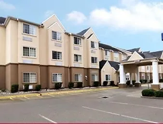 Hotel Microtel And